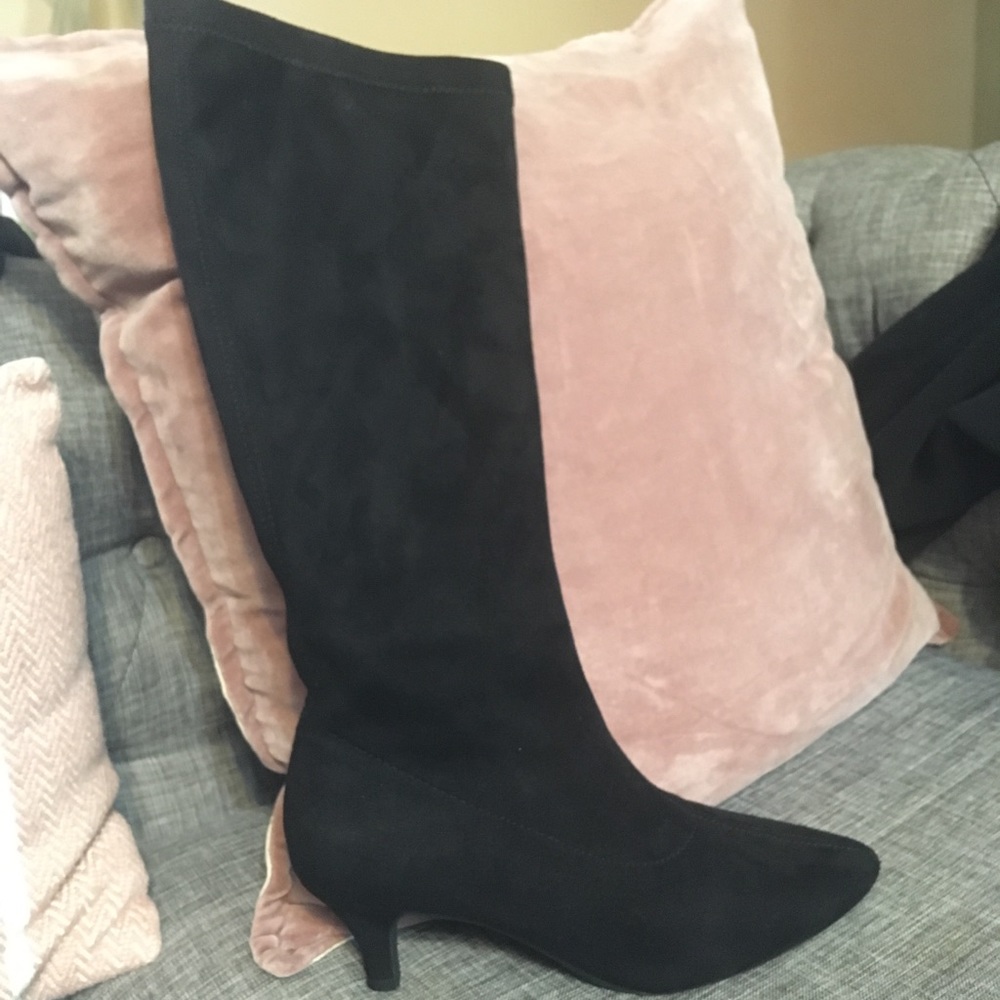 Aerosoles Black Suede Boots